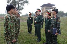 Chính ủy Quân khu kiểm tra, nắm tình hình tại Lữ đoàn Xe tăng - thiết giáp 409